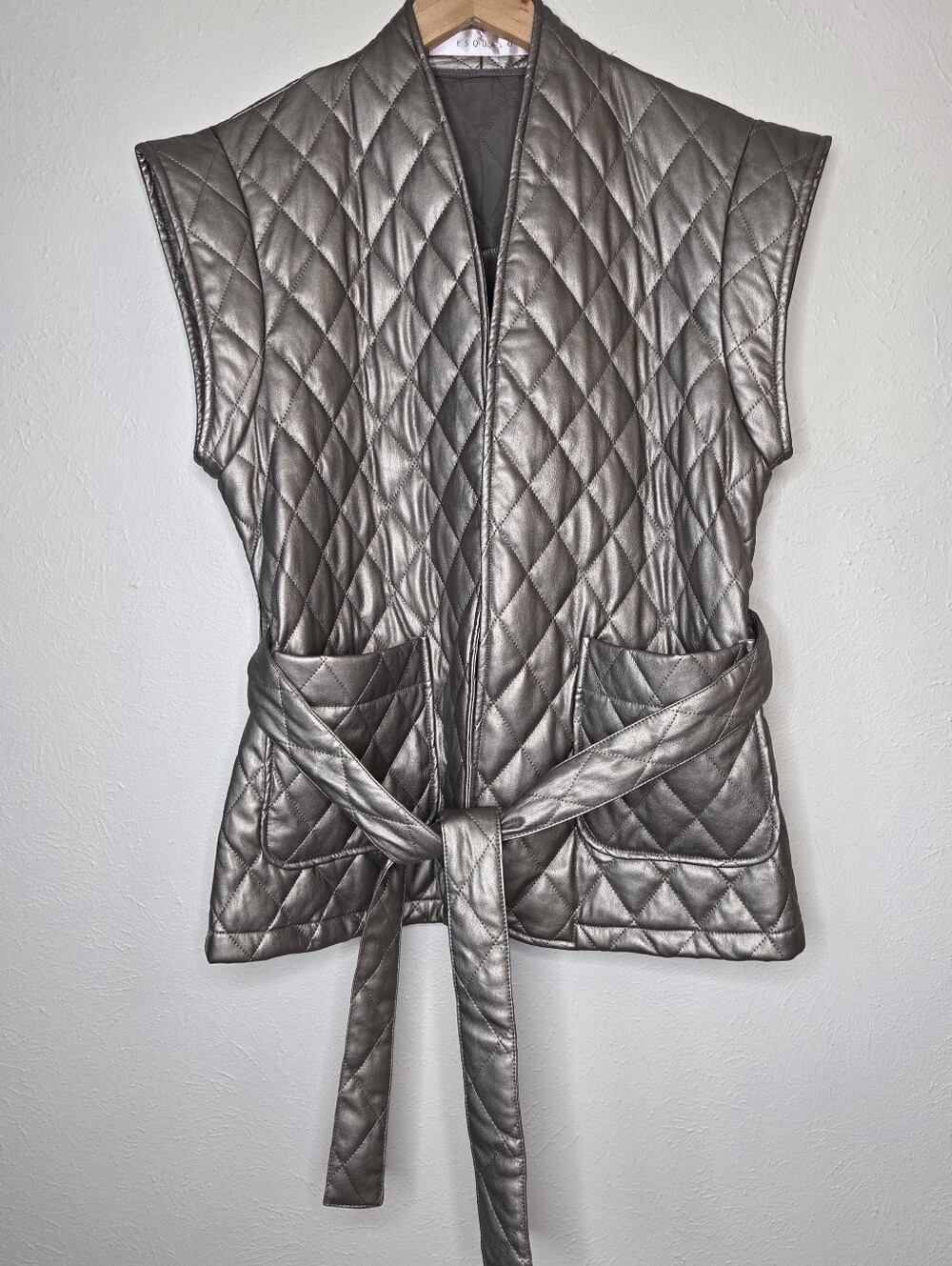 EsQualo Metallic Champagne Quilted Belted Faux Leather Vest Jacket M/L